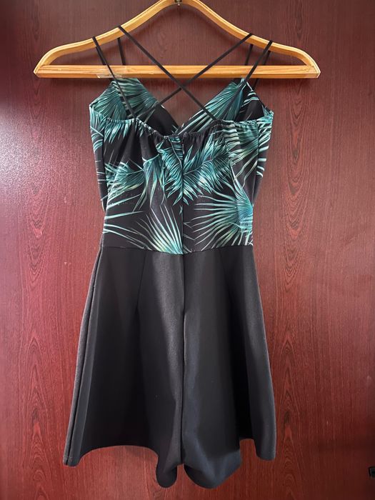 Къс летен гащеризон