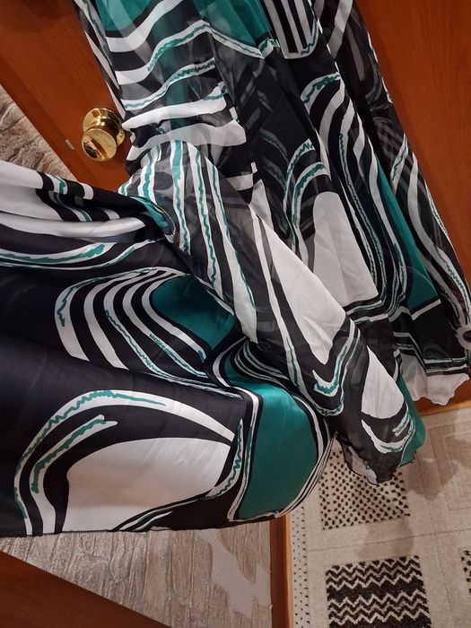 Шифоновое красивое вечернее платье