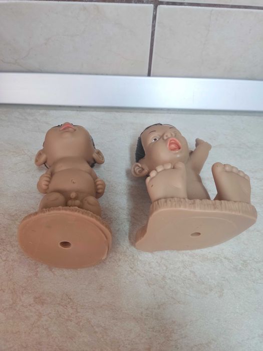 Doua papusi/figurine de colectie Joymi din vinyl
