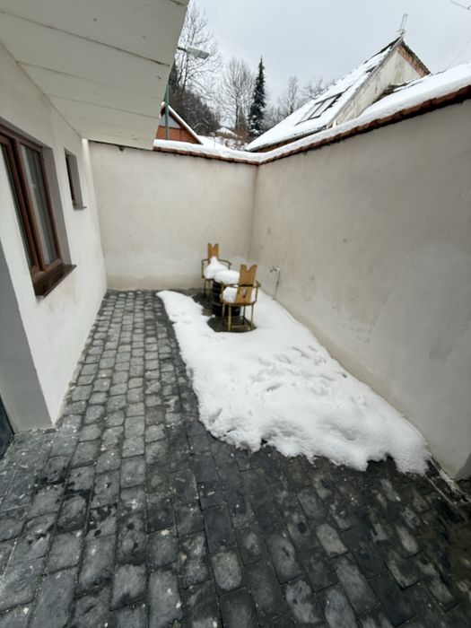 Inchiriez garsoniersa la casa NOU LUX,  PET FRIENDLY