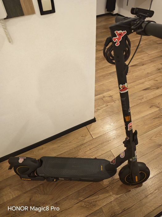 Електрическа тротинетка SEGWAY MAXG2