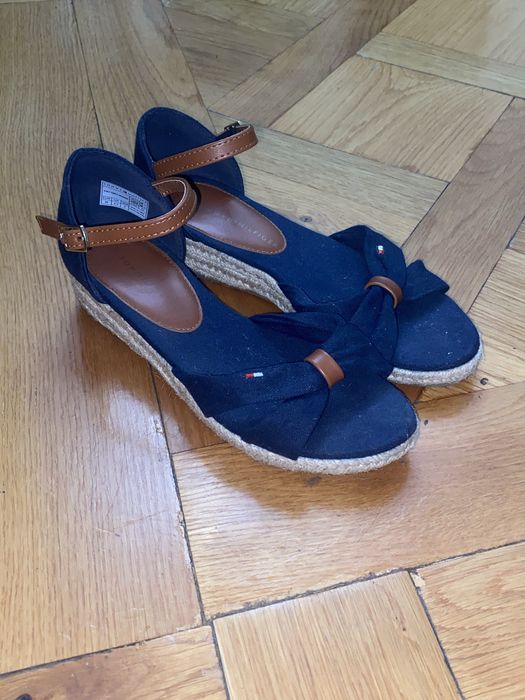 Sandale Tommy Hilfiger, marimea 35