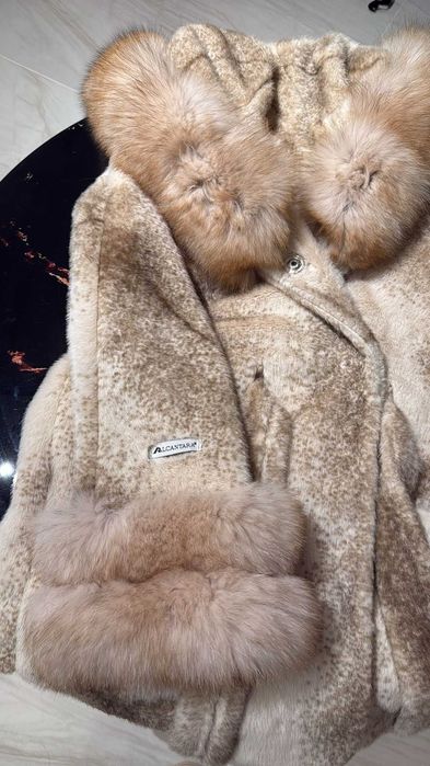 Blana naturala de vulpe NOU
