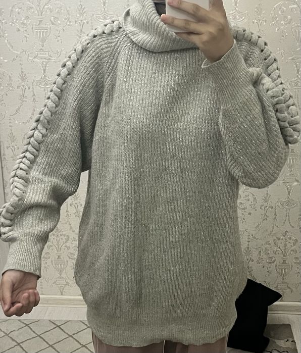 Теплый свитер, кофта женская