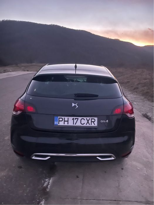 Vand  Ds4  din 2018 1.2 PureTech 155.000 km