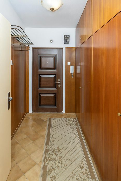 Дава се под наем Двустаен апартамент в Пловдив, Гагарин - 60 кв.м за 304.98 € - Снимка #5