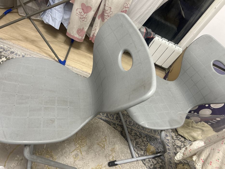 2 стул, арзан бағада келіп алып кете беріңіздер