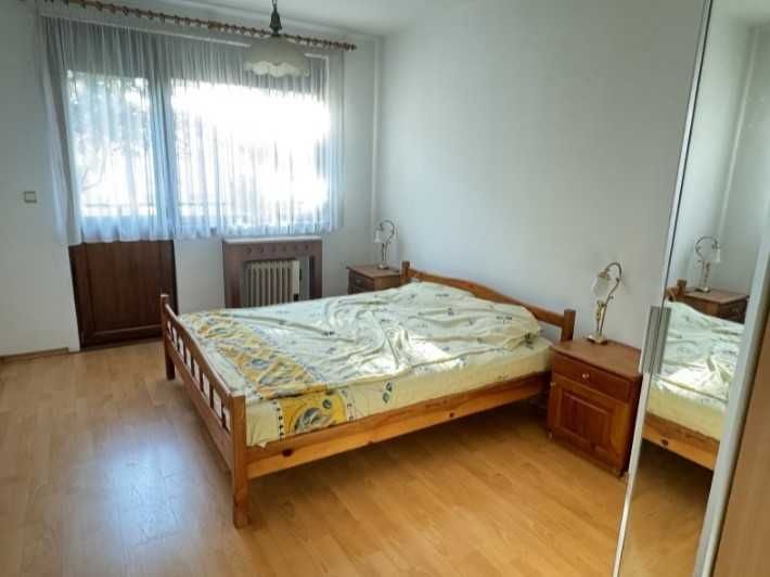 Дава се под наем Тристаен апартамент в София, Център - 100 кв.м за 767 € - Снимка #3