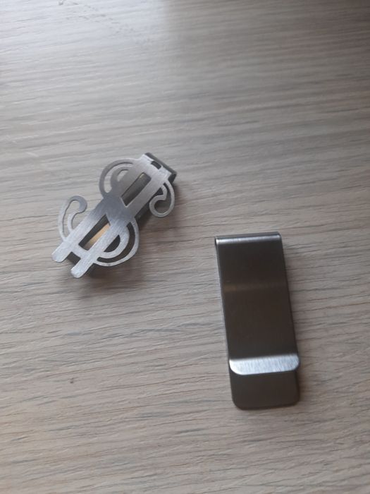 Продаю зажимы для денег.