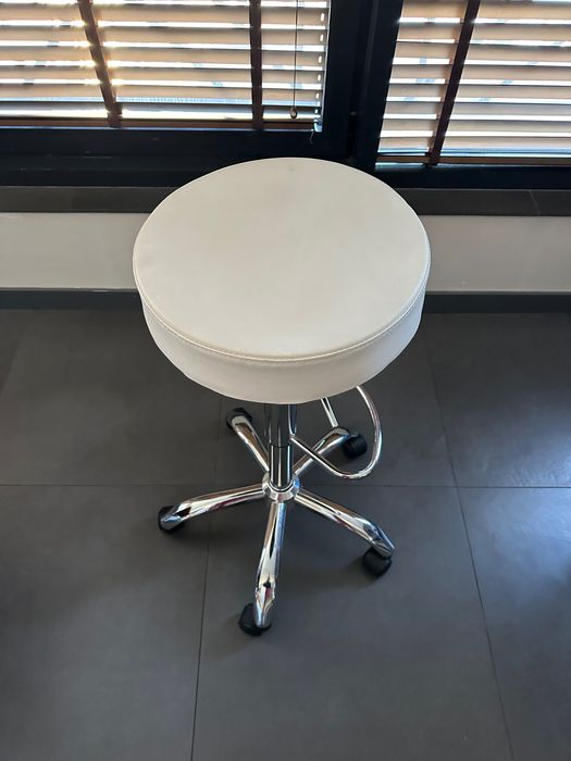 Бар Стол на колелца (хром) + 24м гаранция и безплатна доставка