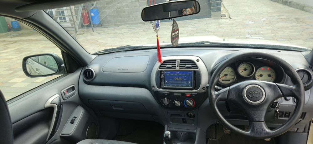 Toyota rav4 2003