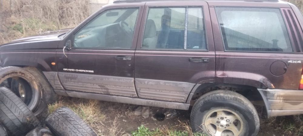 Jeep grand sheroke
