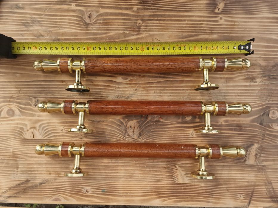 Manere usi intrare sau mobila alama si lemn stejar