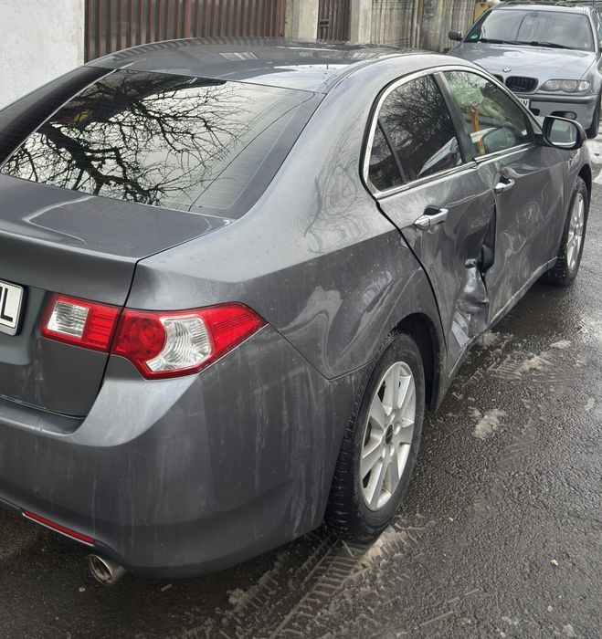 Honda Accord 2.0 Vtec avariat