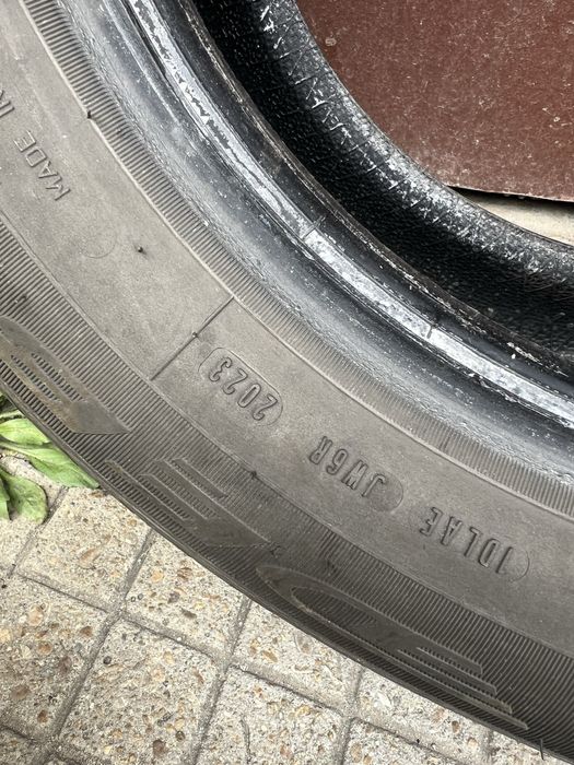 Всесезони гуми Debica