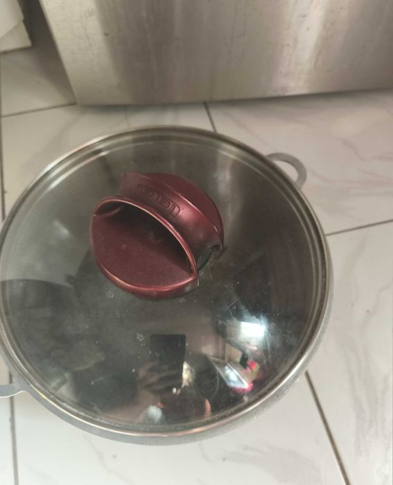 Ceaun de 4,5 L, din perioada sovietica