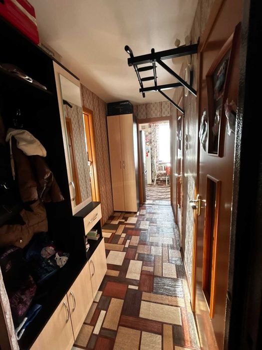 Продам 1 квартиру