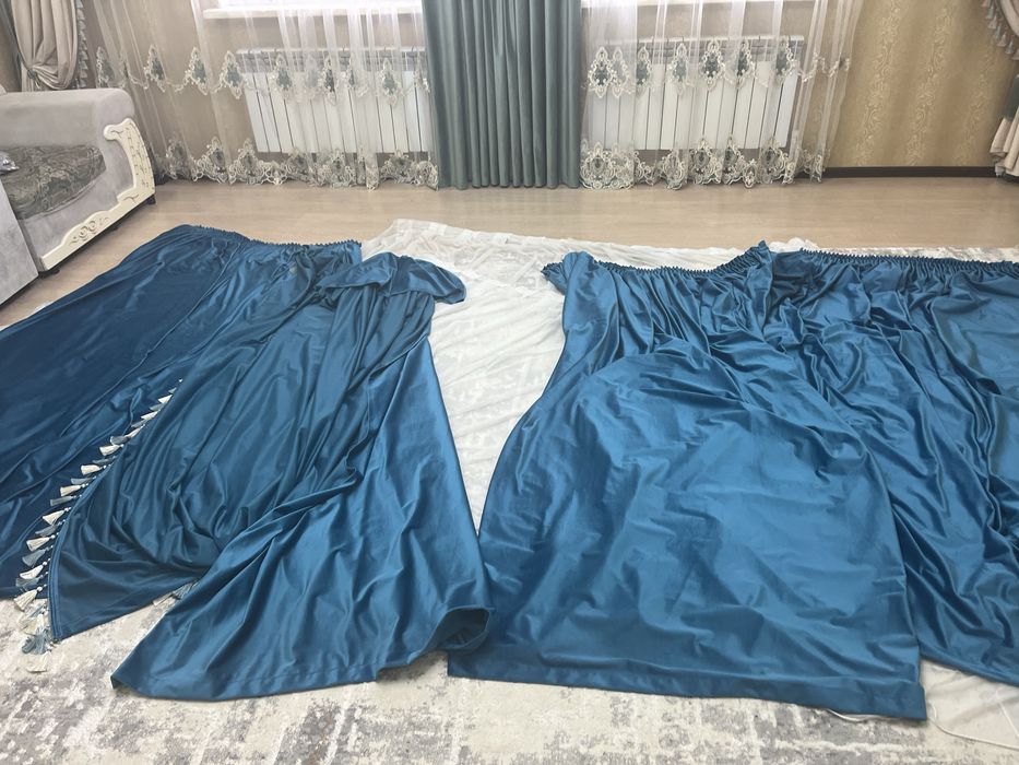 Продам тюль и шторы на 2 окны комплект цена общий за 50000тг