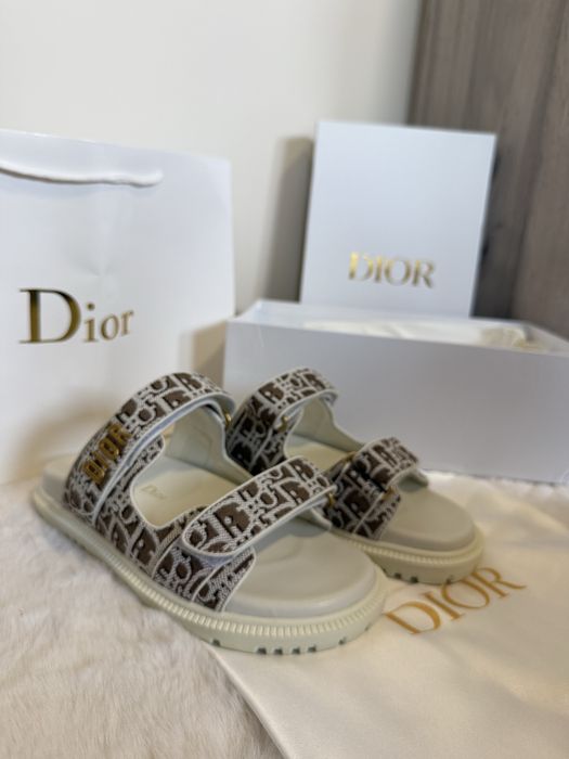 Дамски чехли Dior