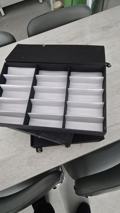 Шкатулка тканевая для очков или бижутерии