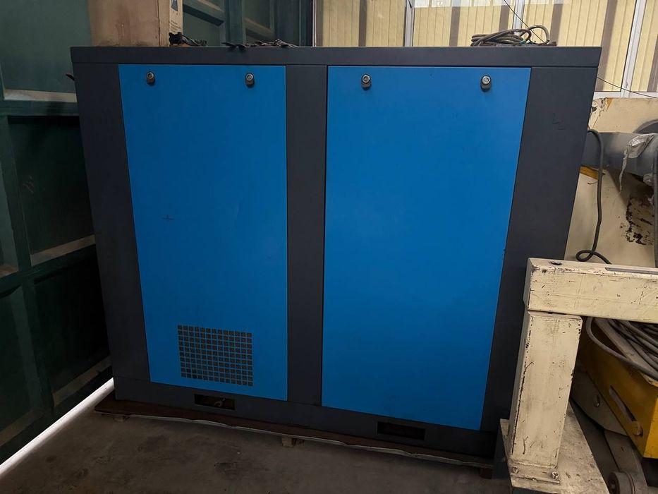 Компрессор 75KW.