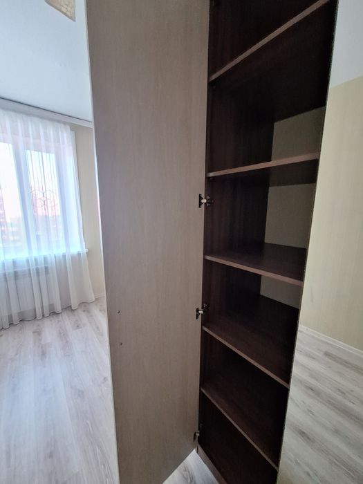 Продам не дорого  шкаф