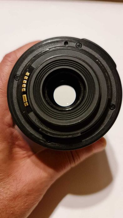 Canon EF-S 55-250mm f/4-5.6 IS II
