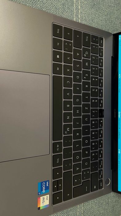 Huawei MateBook B7-410 – i7 / 16GB / 512GB SSD / Touchscreen