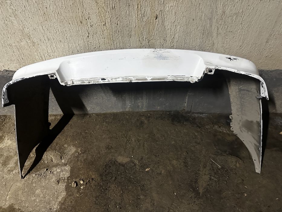 Задний бампер на  нексия 2