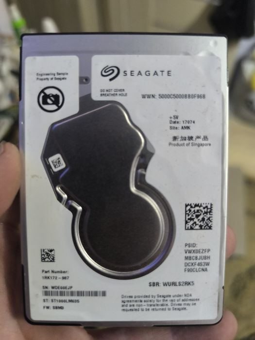 HDD 2.5 1tb почти новый