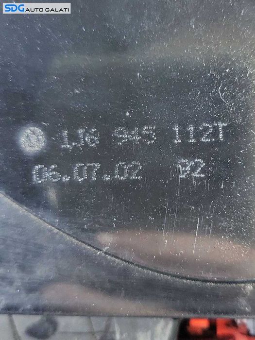 Stop Tripla Lampa Dreapta Volkswagen Golf 4 Hatchback Scurt 1998 - 2005 Cod 1J6945112T [L7946]