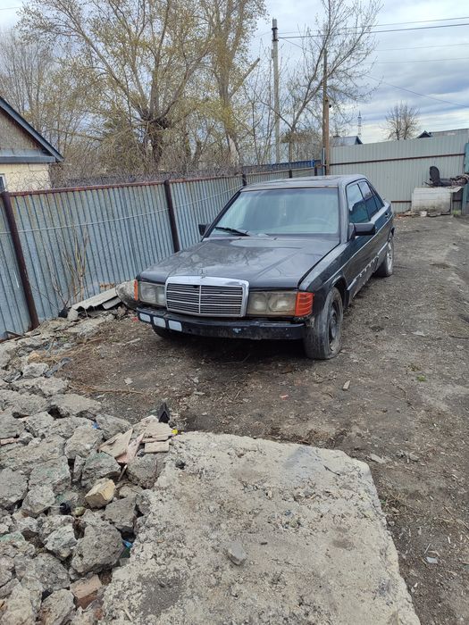 Мерседес 190 полный разбор