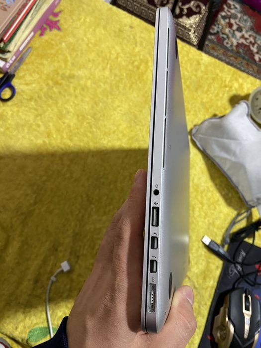 Makbook Pro 15-inch