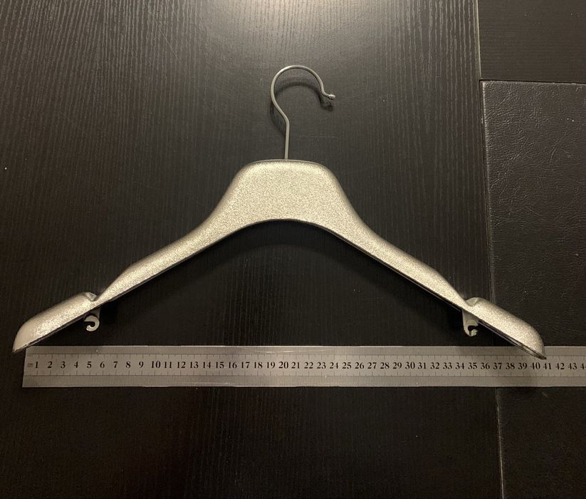 Плечики для одежды серебрянные