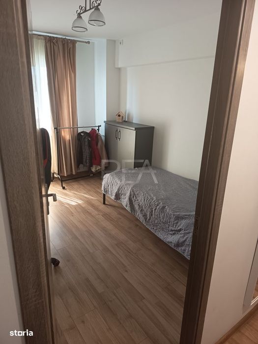4 camere decomandat | 85 mp | Renovat complet | Etaj 3 |  - Barca