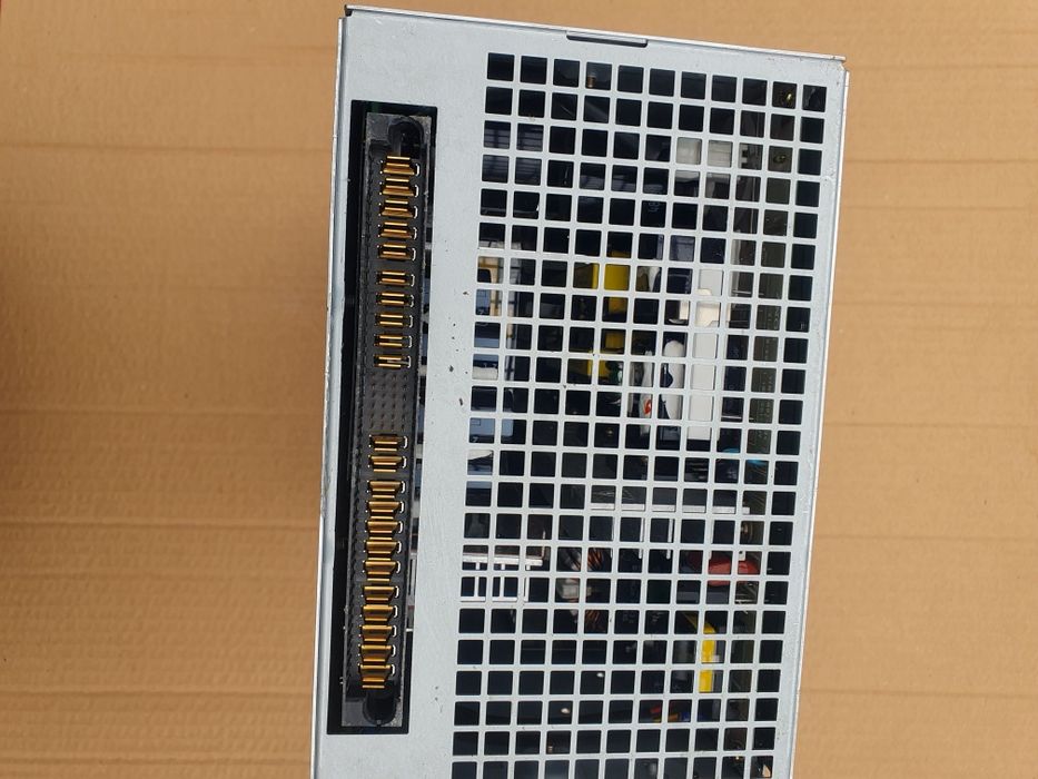 Сърварни захранвания