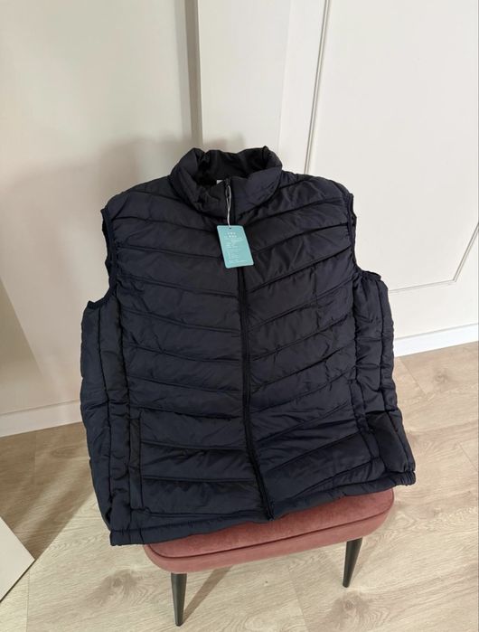 Безрукавка синяя мужская