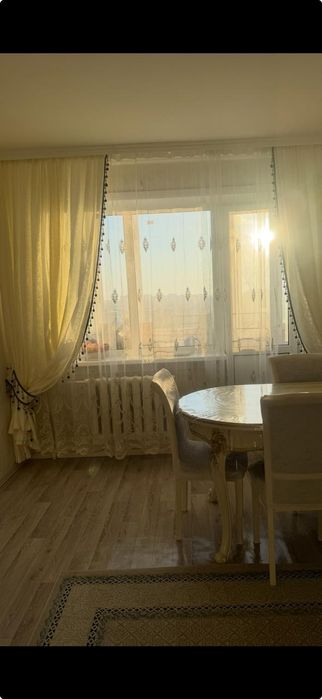 Продам шторы комплект новый