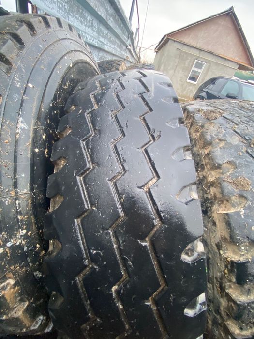 Продается Шина 12.00 R20