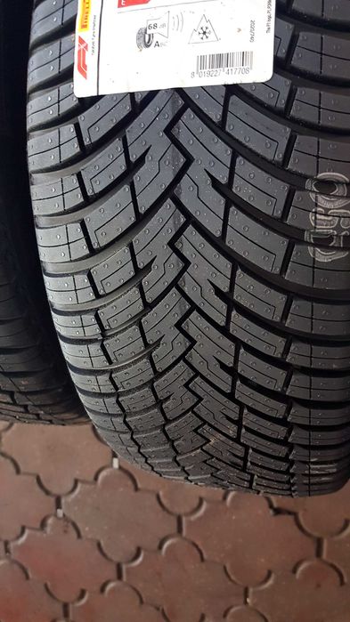 anvelope Pirelli all season 205/45/17 m&s iarna