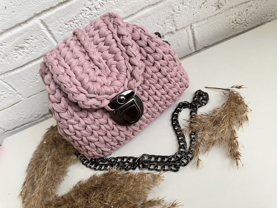 Ръчно плетена чанта бордо