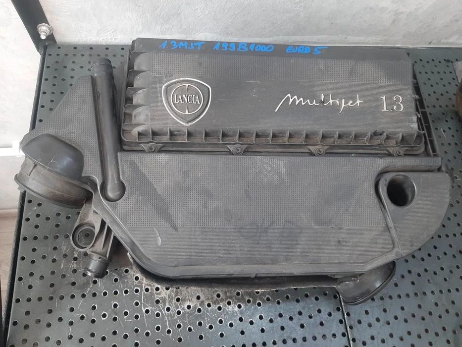 carcasa filtru aer 1.3 d 199b1000 fiat punto 500 lancia ypsilon euro 5