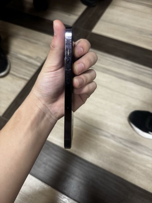 Продаю iPhone 14pro 256GB