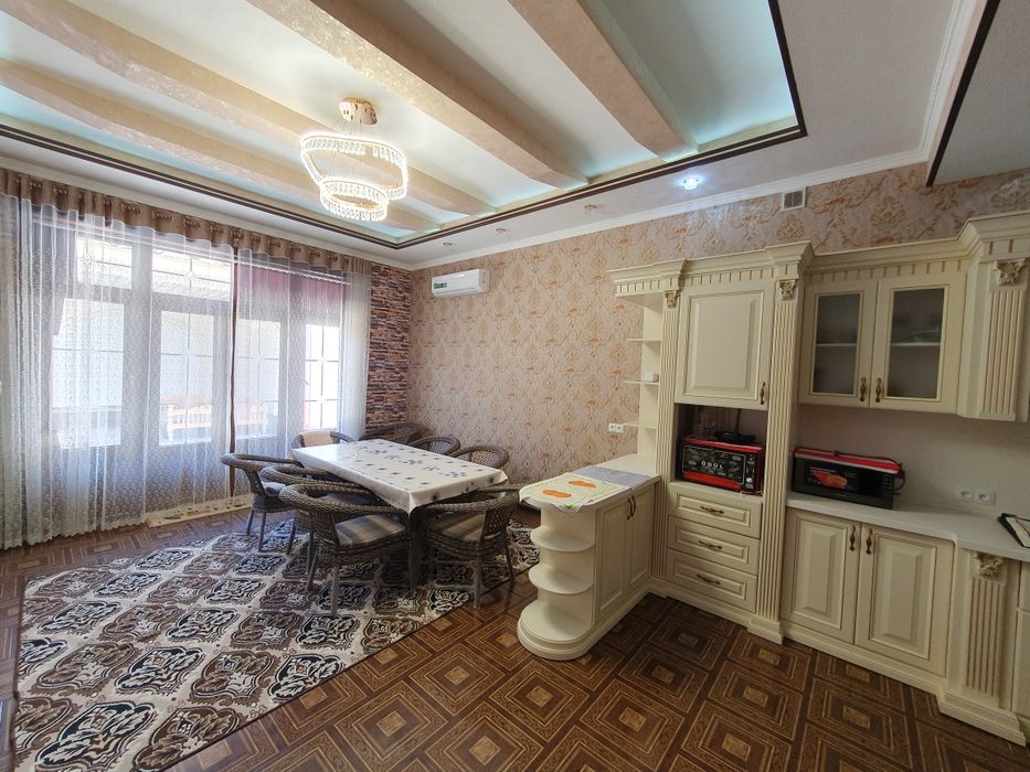 Сдаётся шикарный Дом Сити