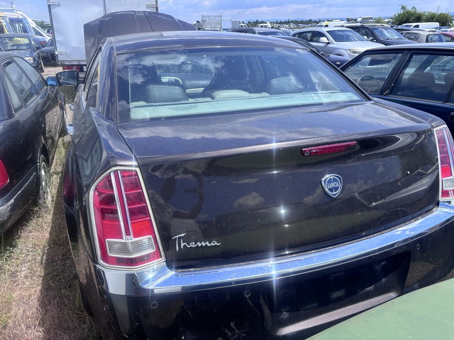Lancia Thema на части