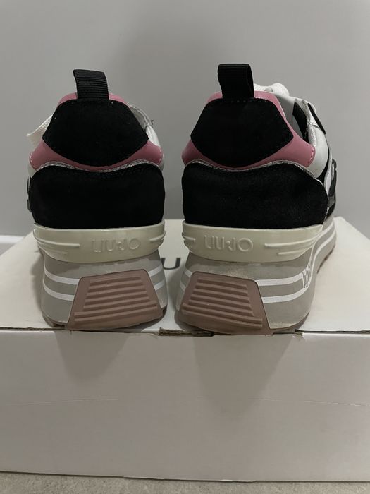 Liu Jo,Fila,DKNY,Replay,Adidas  сникърси  и маратонки