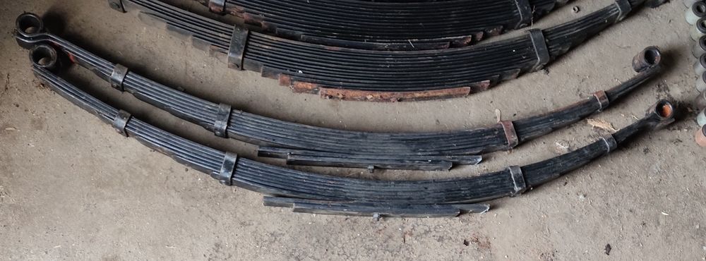 Запчасти на Москвич