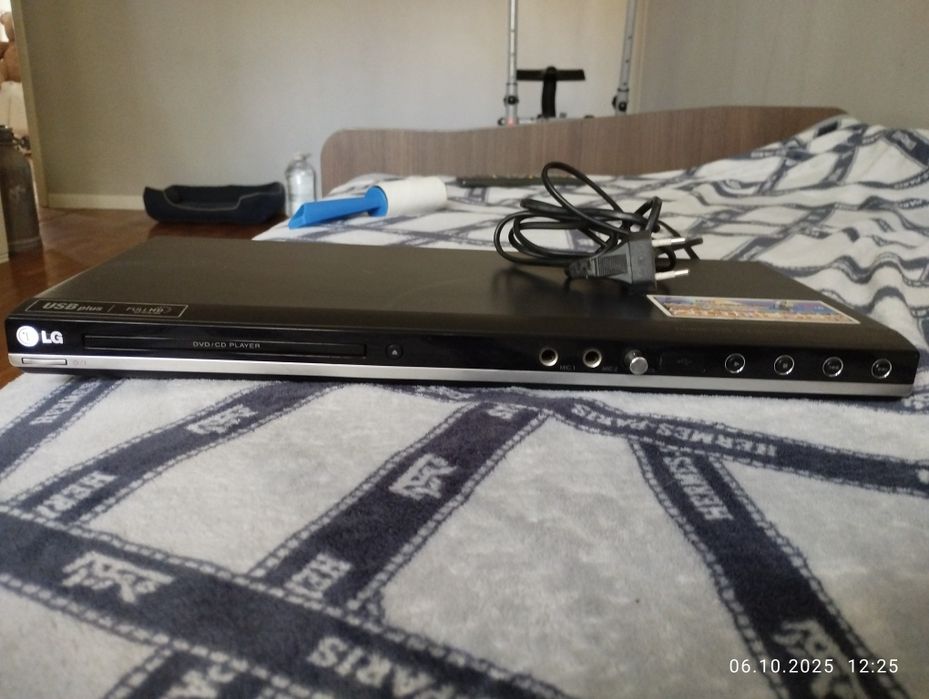 CD/DVD  Player продам. SONY, LG