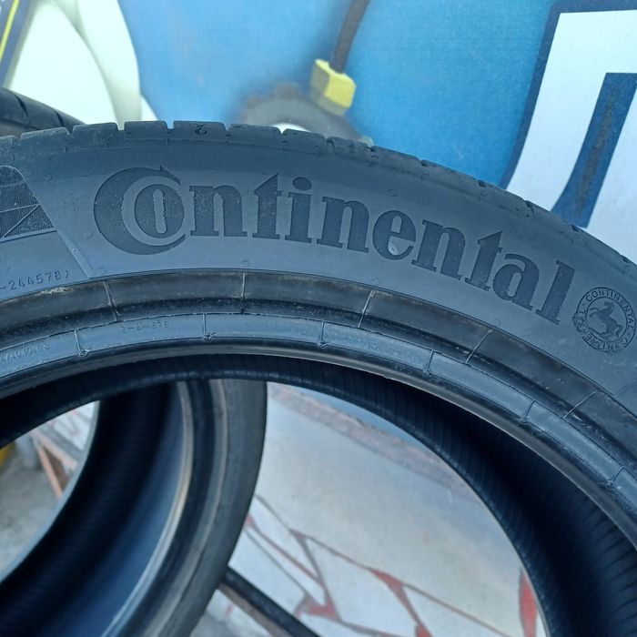 235 45 18 Continental 2бр летни дот 19