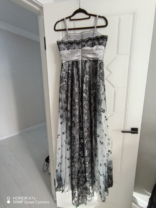 Продается Платье На Выпускной